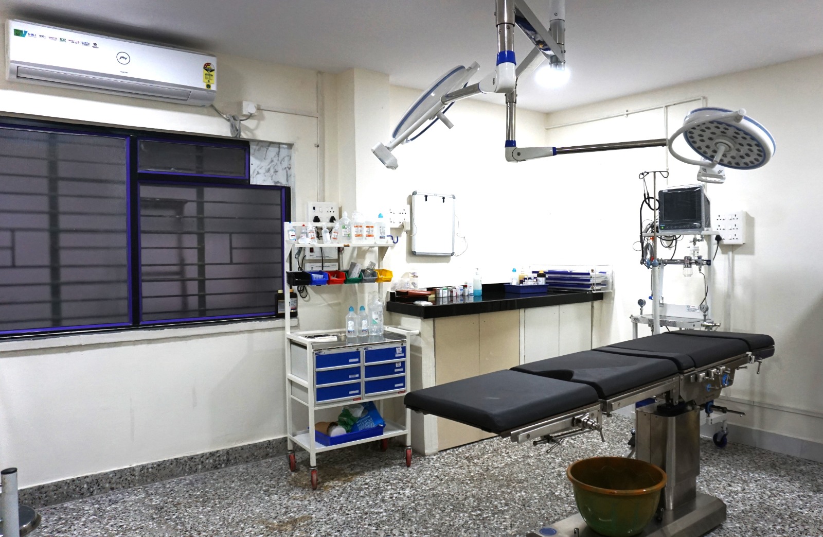 OPERATION THEATRE